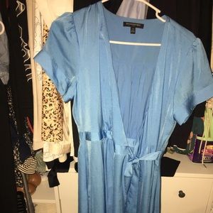 Banana republic blue wrap dress size S in great condition like new